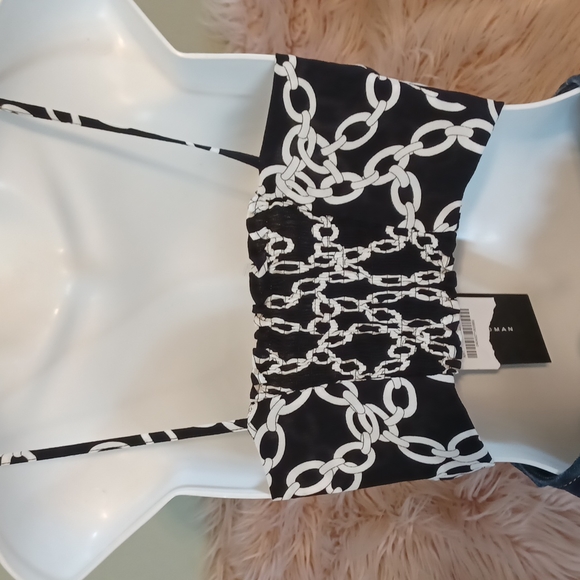 ⭐️JUST REDUCED ⭐️CUTE ZARA CROPPED TOP - Picture 5 of 8